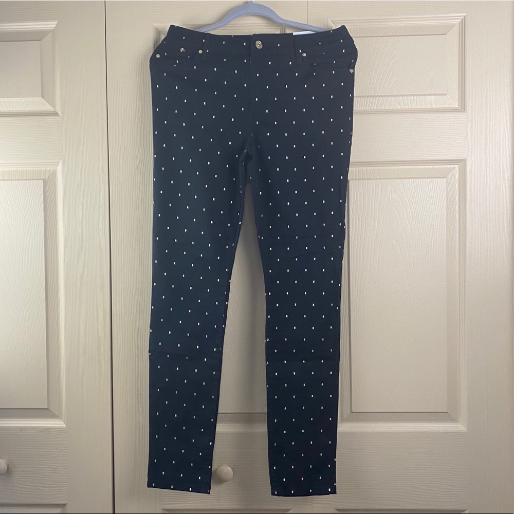 Chico’s platinum Jegging. NWT